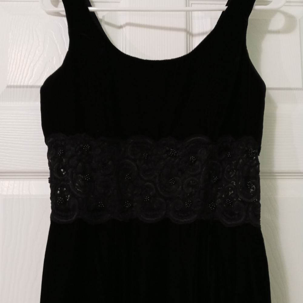 Dress- Evening/Formal